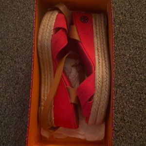 Tory Burch Espadrille Size 9